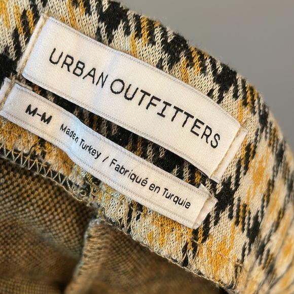Urban outfitters cara high waist knit houndstooth slip-on pants yellow medium - Picture 6 of 7